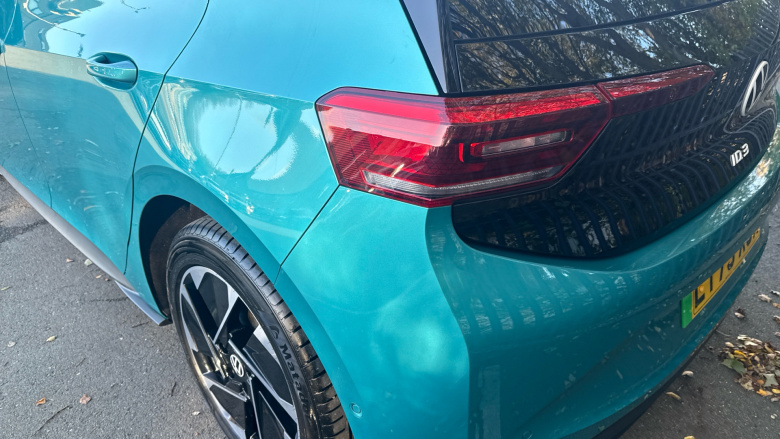 Volkswagen ID.3 150kW Max Pro Performance 58kWh 5dr Auto Electric Hatchback